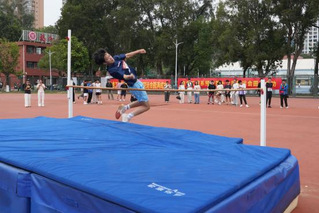 激情闪耀赛道，奋斗成就未来